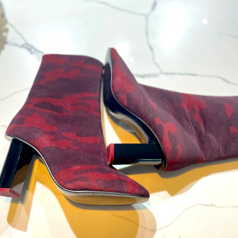 SOLD 🌸3 for $30 NWOT TOPSHOP Velvet Ankle Boots- Size 38 Camo  trendy Heel - Picture 8 of 15